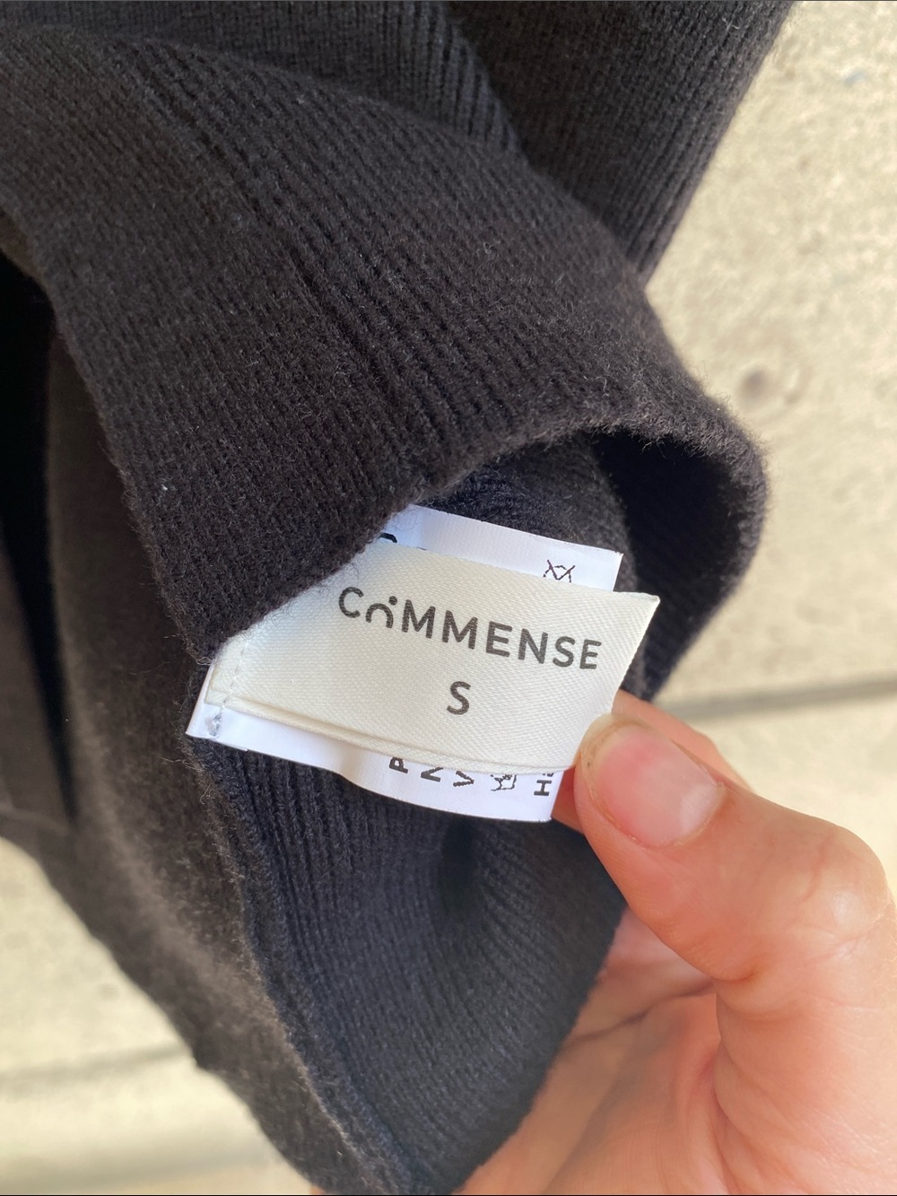 Commense Knit Top Button Detail - Picture 6 of 9